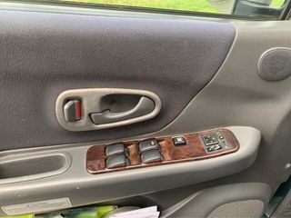 Elevalunas del Mitsubishi Montero Sport