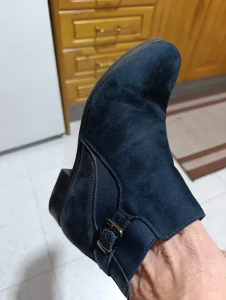 Botín azul con cremallera