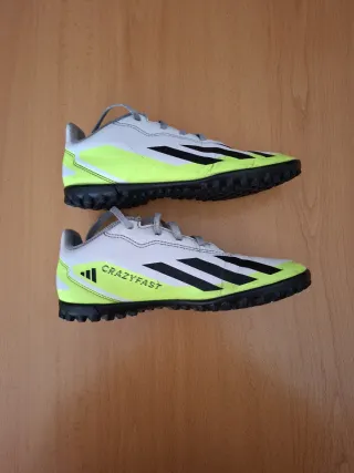 Botas de fútbol Adidas Blancas Talla 37.5
