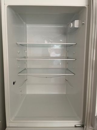 Nevera con refrigerador IKEA blanca