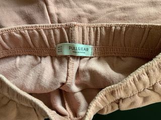 Pull and Bear Pantalón Corto Rosa Talla XS