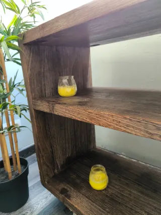 Mueble artesanal madera maciza