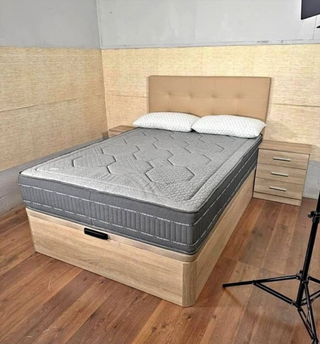 Divani Chaise longue in liquidazione direttamente dalla fabbrica