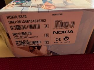 Nokia 8310 Caja Original + Móvil + Moto