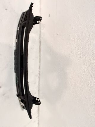 REFUERZO PARAGOLPES DELANTERO KIA RIO