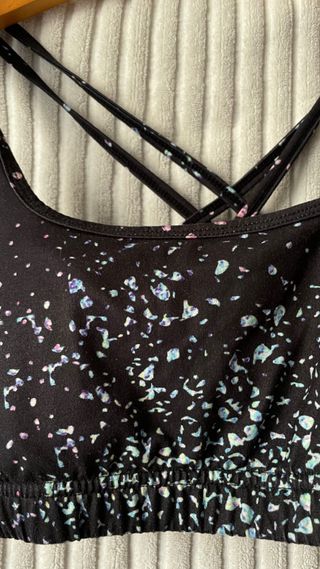 Top deportivo estampado multicolor