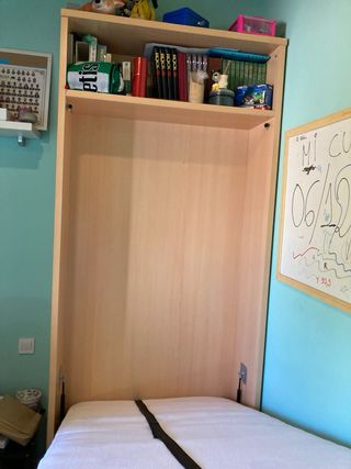 Cama Abatible con Colchón Incluido