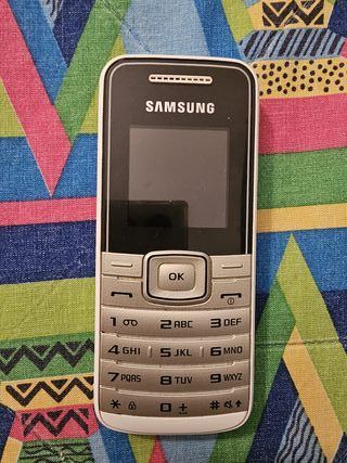 Samsung E1050 Telefono Base 2G SOS
