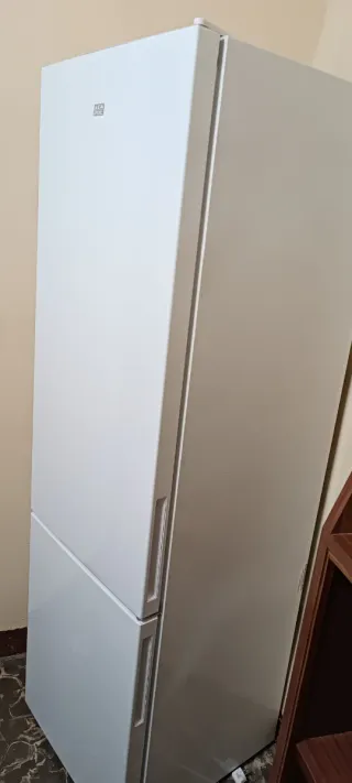 Nevera Combi KEN POL Blanca