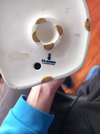 Figura Lladró Niña con Cesta Flores