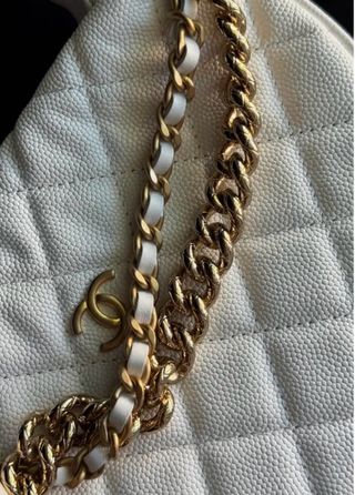 Borsa Chanel Bianca e Dorata