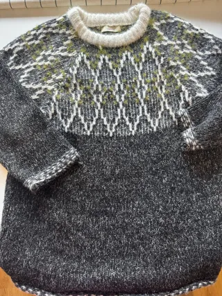 Jersey oversize gris y verde