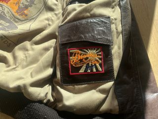 Cazadora bomber cuero marrón