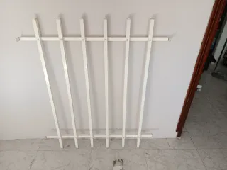 Reja blanca lacada para ventanas