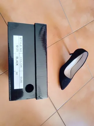 Zapatos de salón H&D negros talla 36