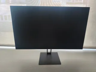Monitor 24 Nero