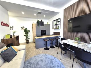 Trilocale ristrutturato, arredato, zona NoLo