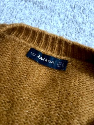 Jersey Zara Camel Pompones Alpaca