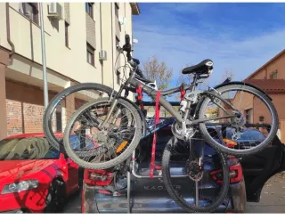 Portabicicletas Montblanc portón trasero