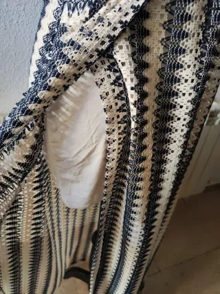 Mono largo beige y azul