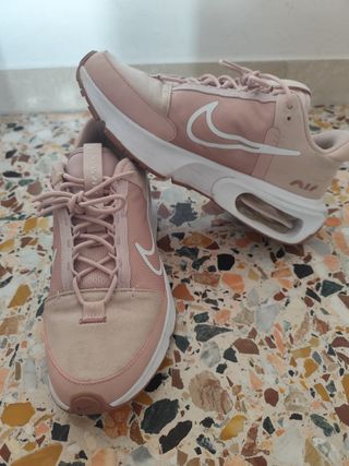 Nike Air Max Intflix Beige/Rosa