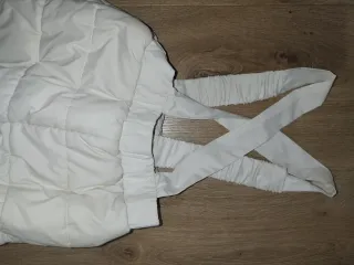 Buzo y mono de nieve 3 años