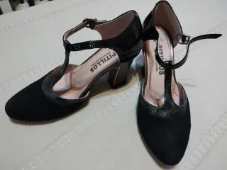 Zapatos de tacón Pitillos negros