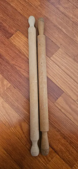 Mattarelli in legno per stendere la pasta