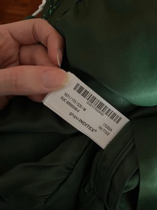 Blusa Zara verde con pedrería