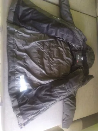 Abrigo plumífero negro mujer T. S-M