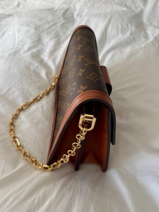 Bolso Louis Vuitton Dauphine MM Monogram