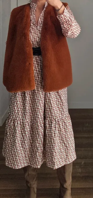 Vestido estampado beige y marrón estilo boho