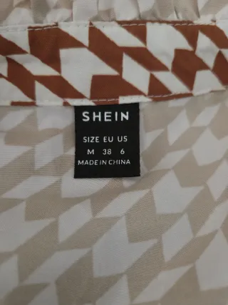 Vestido estampado beige y marrón estilo boho