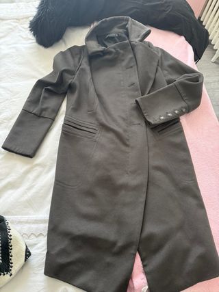 Abrigo militar gris Zara