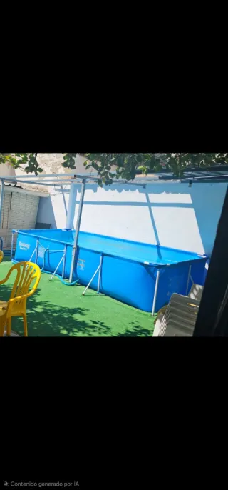 Piscina familiar azul de 4x2.05
