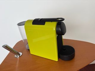 Cafetera Nespresso De'Longhi Essenza