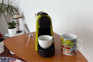 Cafetera Nespresso De'Longhi Essenza