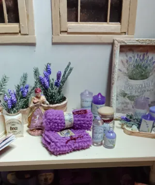 Set bagno casa delle bambole lavanda