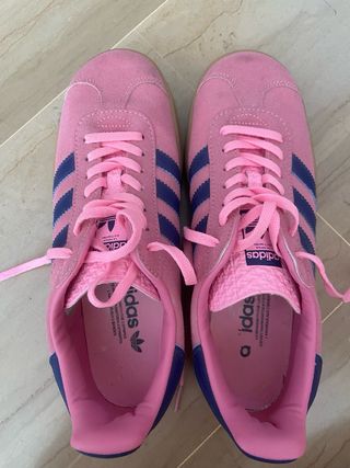 Zapatillas Adidas Gazelle rosas y azul marino