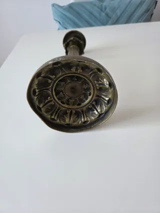 Candelabro de Bronce Antiguo