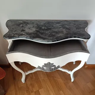 Tavolo da ingresso in marmo e legno