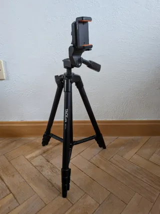 Trípode Tacklife MTL01 con funda