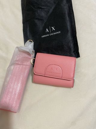 Cartera Armani Exchange rosa
