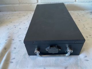 Batería portátil negra