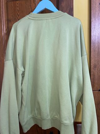 Sudadera H&M verde New York Blooming