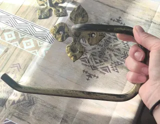 Juego apliques toallero rústico metal