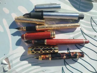 Lote de 4 plumas estilográficas