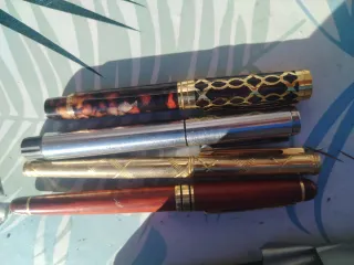 Lote de 4 plumas estilográficas