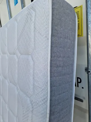 Colchón 150x190 cm como nuevo