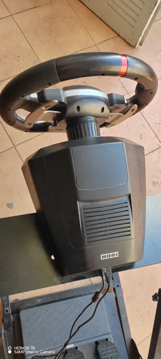 Volante Hori con Pedales para Xbox